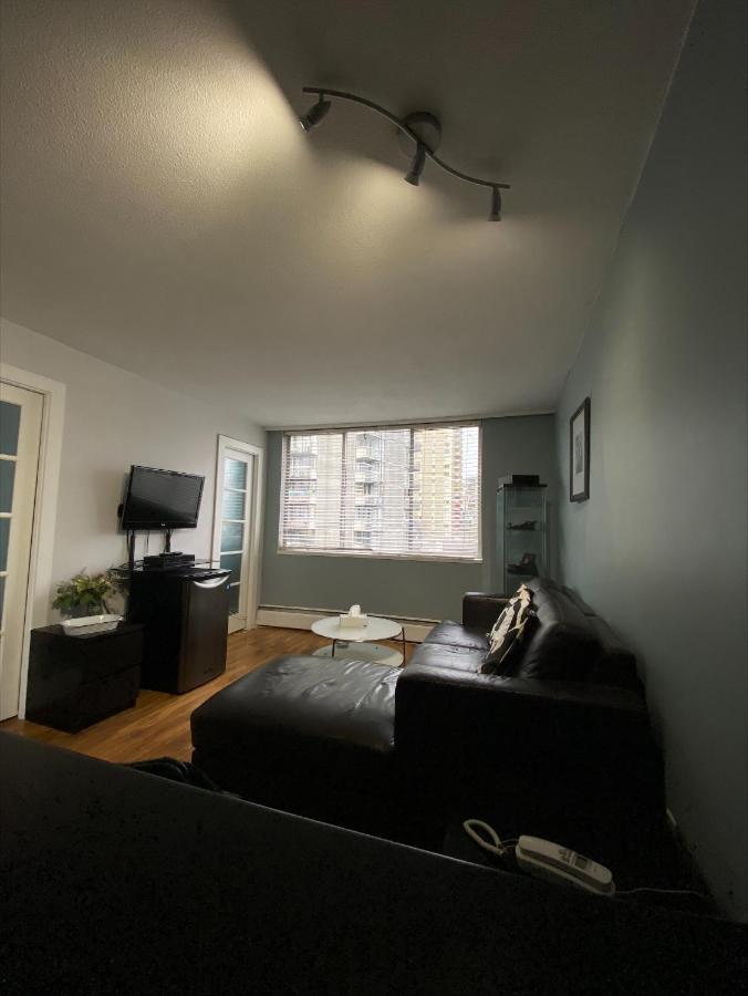 Lovely Condo Vancouver Esterno foto