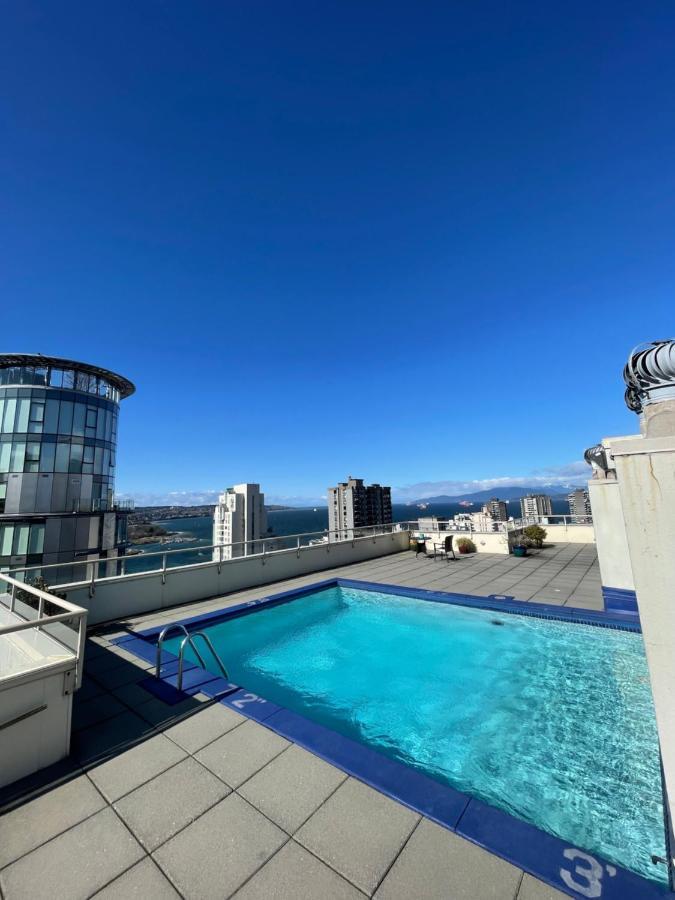 Lovely Condo Vancouver Esterno foto